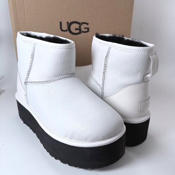 UGG Classic Ultra Mini Platform Boots White Leather Winter Booties Women Size 9 - Picture 8 of 8